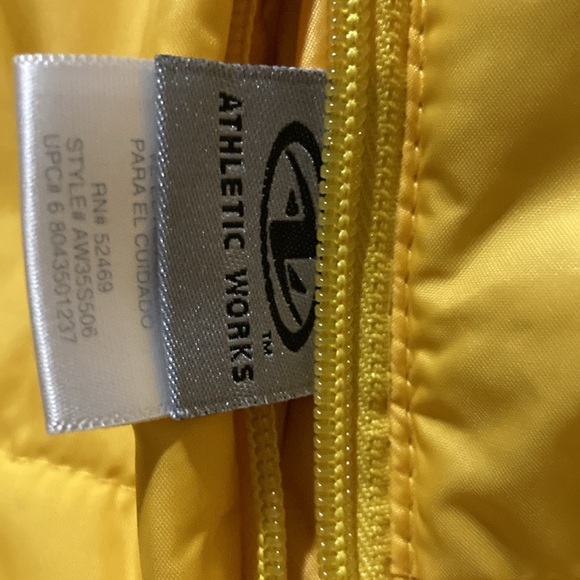 Puffer Jacket ~Reversible - Picture 3 of 5